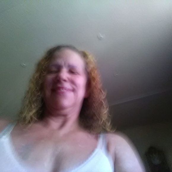 Meet your Posher, Cathy - Picture 1 of 1